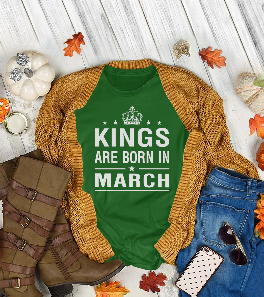 Kings Are Born In March Crown Icons T-Shirt