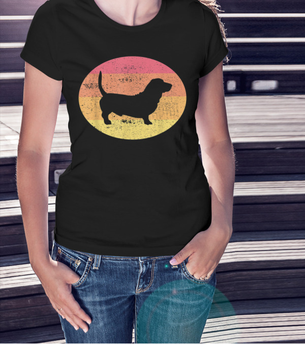 Basset Hound Silhouette Retro Vintage Dog Sunset Oval T-Shirt