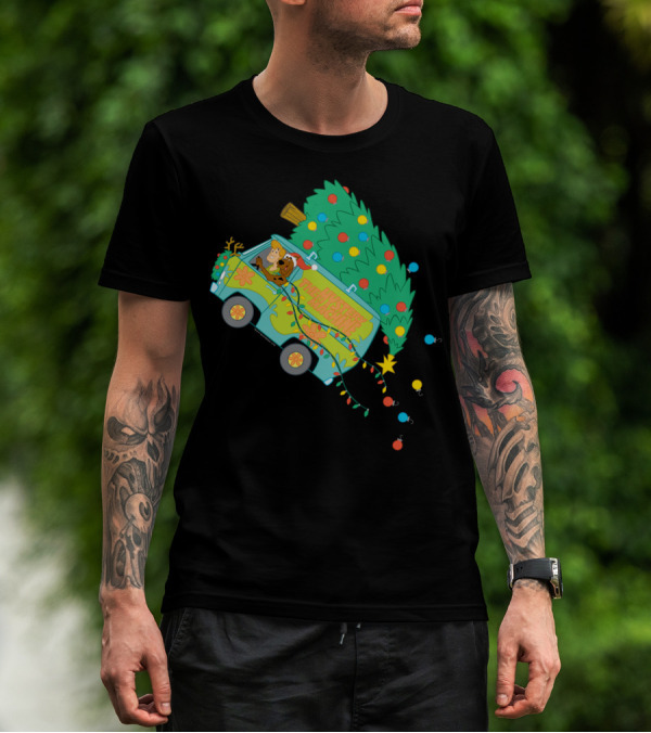 Scooby-Doo Mystery Machine Christmas Tree Adventure T-Shirt