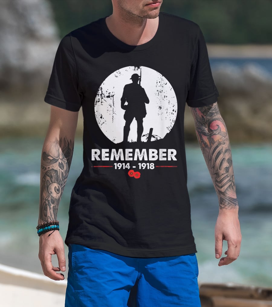 World War 1 Remember 1914-1918 Soldier Silhouette With Poppies T-Shirt