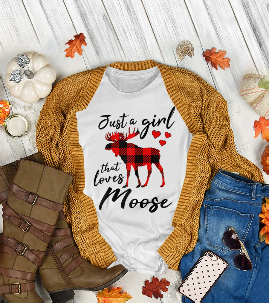 Just a Girl That Loves Moose Buffalo Plaid Hearts T-Shirt