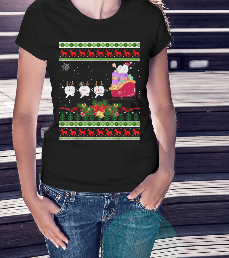 Funny Christmas Tree Dental Snowmen In Santa's Sleigh T-Shirt
