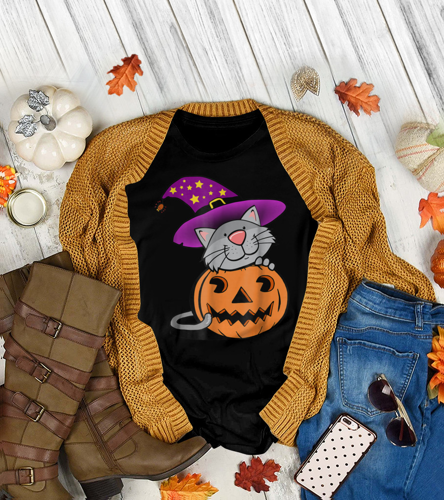 Halloween Kitty Cat in Witch Hat with Pumpkin and Spider T-Shirt