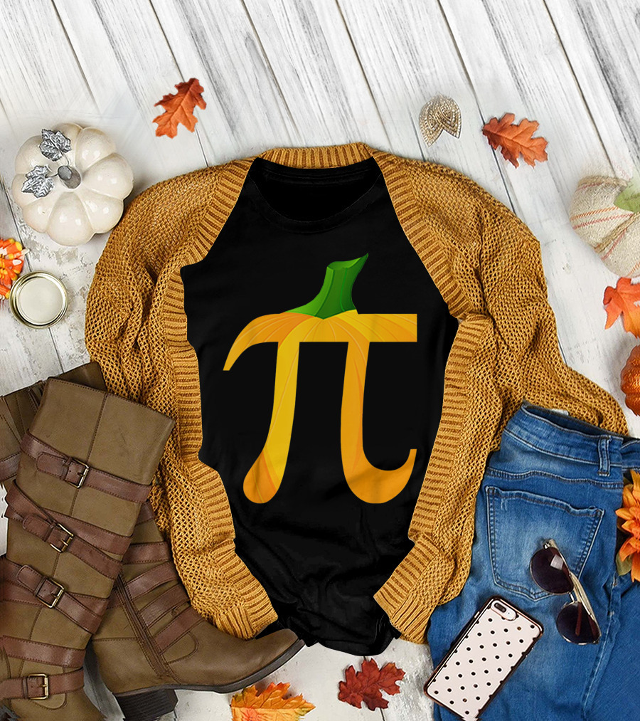 Halloween Pumpkin Pi Funny Math Party T-Shirt
