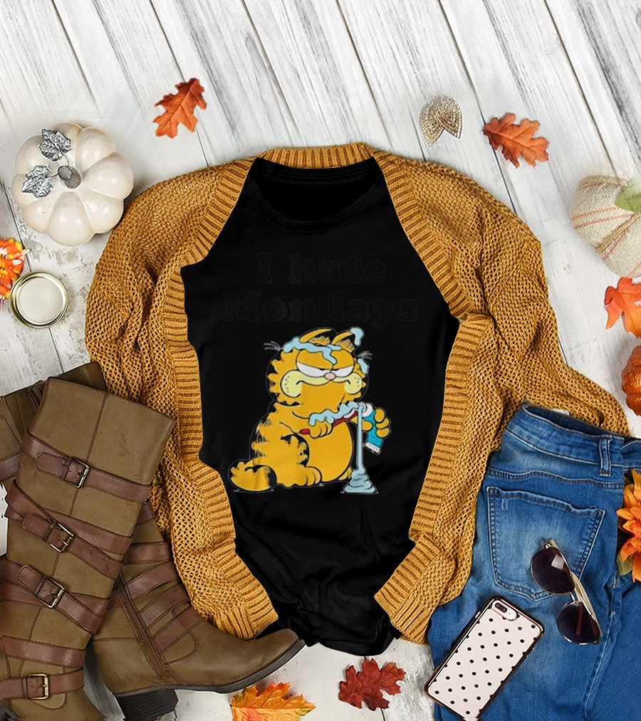 I Hate Mondays Garfield Toothpaste Accident T-Shirt