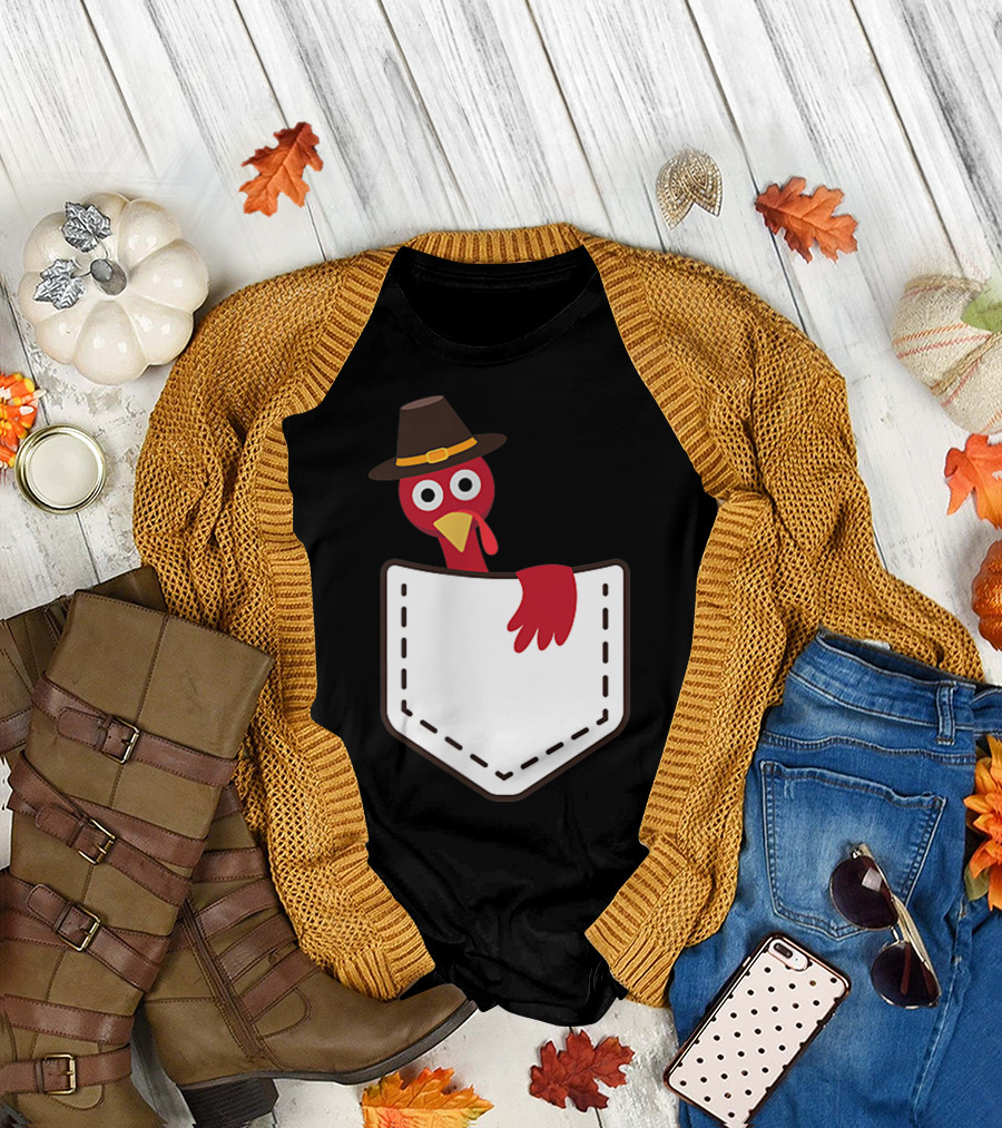 Pilgrim Turkey Peekaboo in Pocket T-Shirt