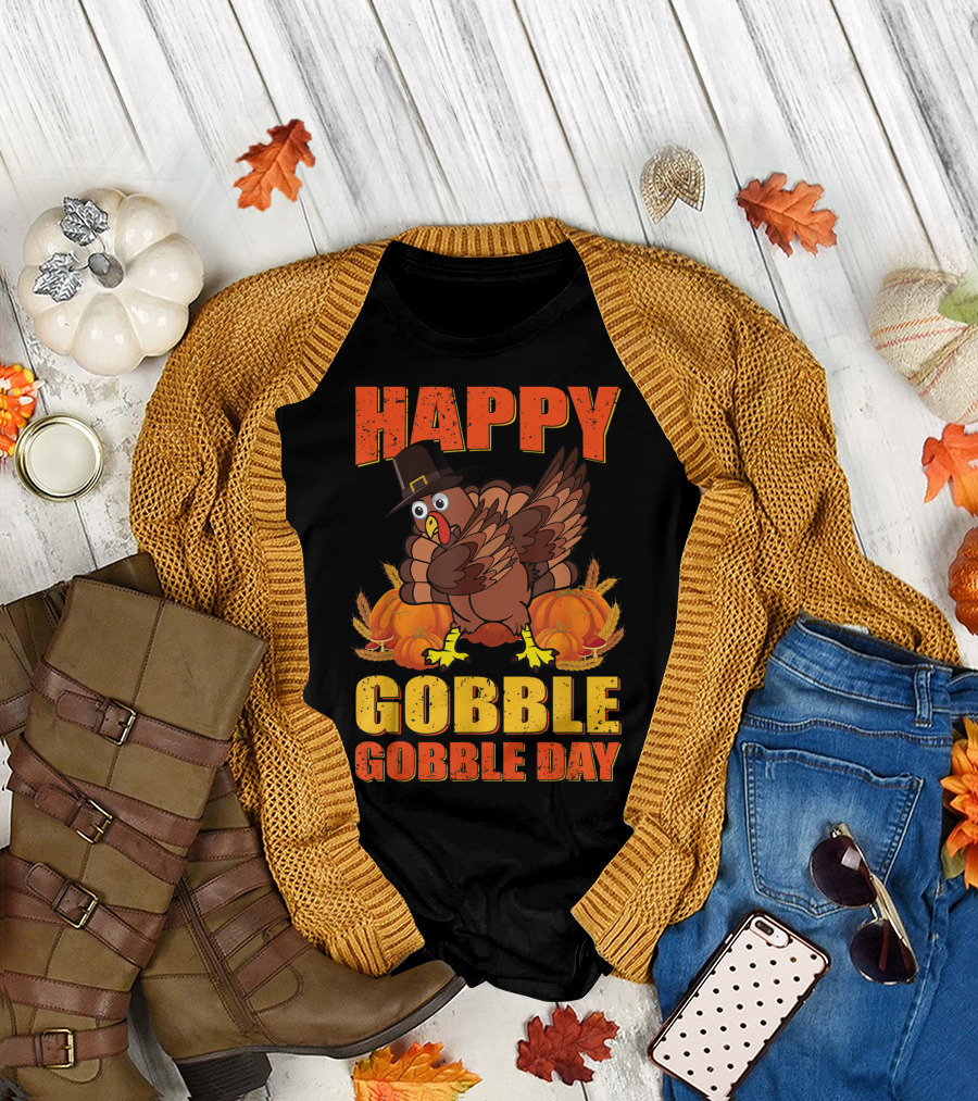 HAPPY GOBBLE GOBBLE DAY Turkey Hat Pumpkins Thanksgiving T-Shirt