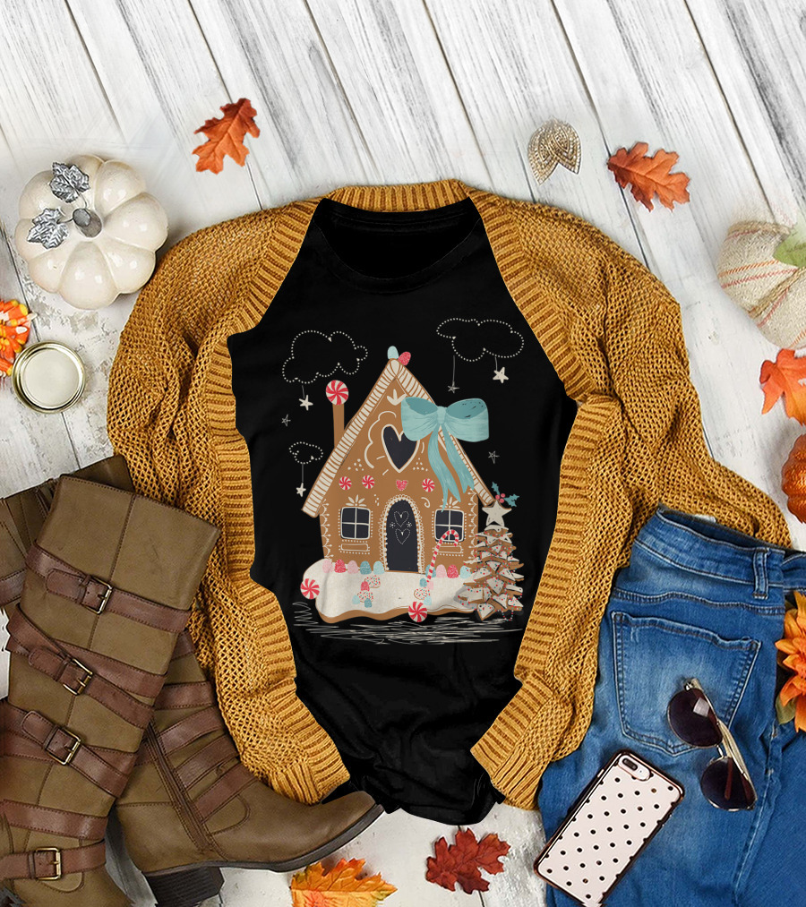 Santa Gingerbread House Peppermint Bow Holiday Scene T-Shirt