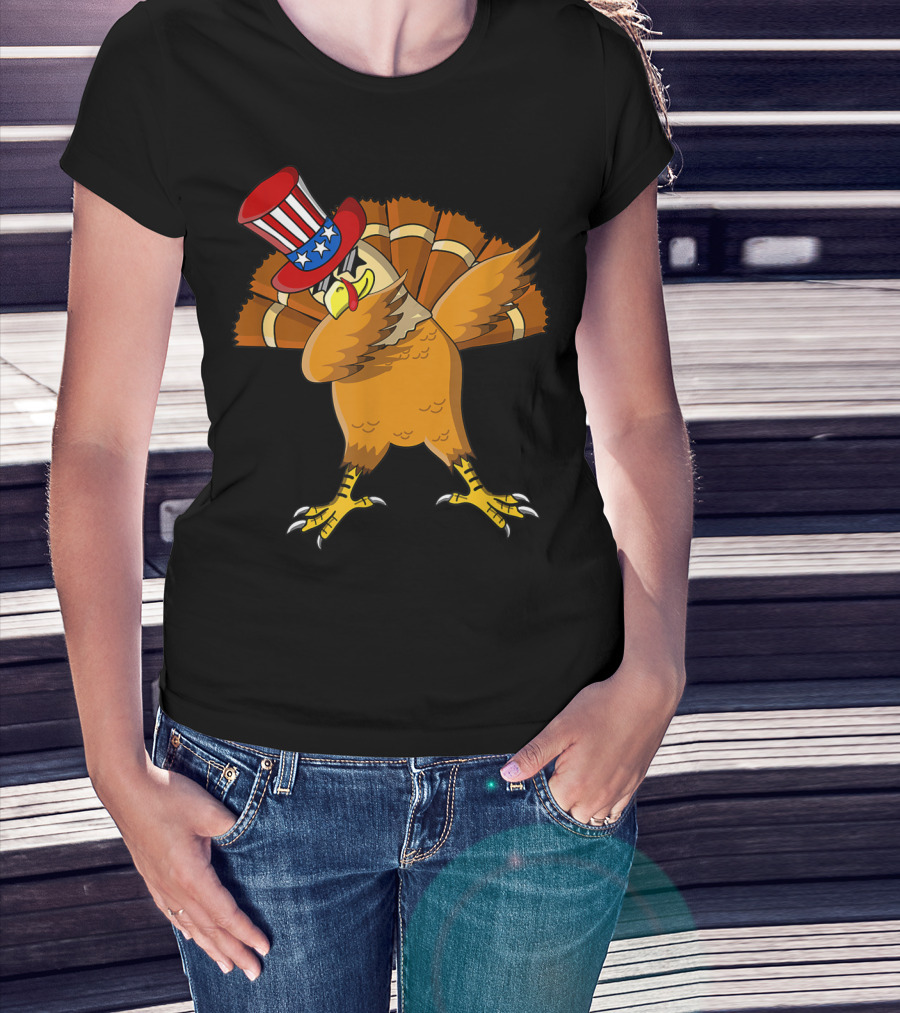 Thanksgiving Dabbing Turkey With Patriotic Uncle Sam Hat T-Shirt