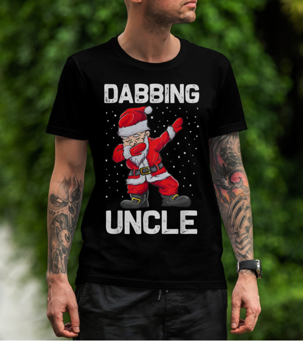 Dabbing Uncle Santa Claus Christmas Humor T-Shirt