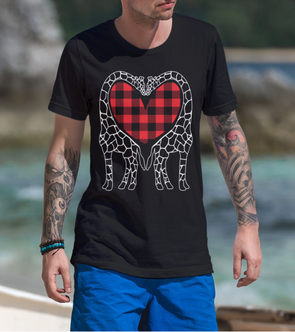 Buffalo Plaid Heart With Giraffe Lovers Christmas T-Shirt