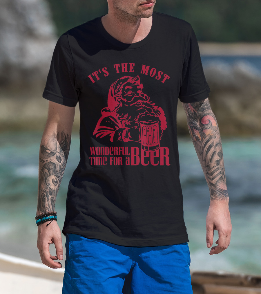 It's The Most Wonderful Time For A Beer Santa With Mug T-Shirt