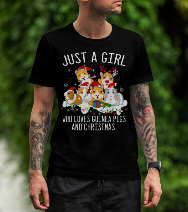 Just A Girl Who Loves Guinea Pigs And Christmas T-Shirt