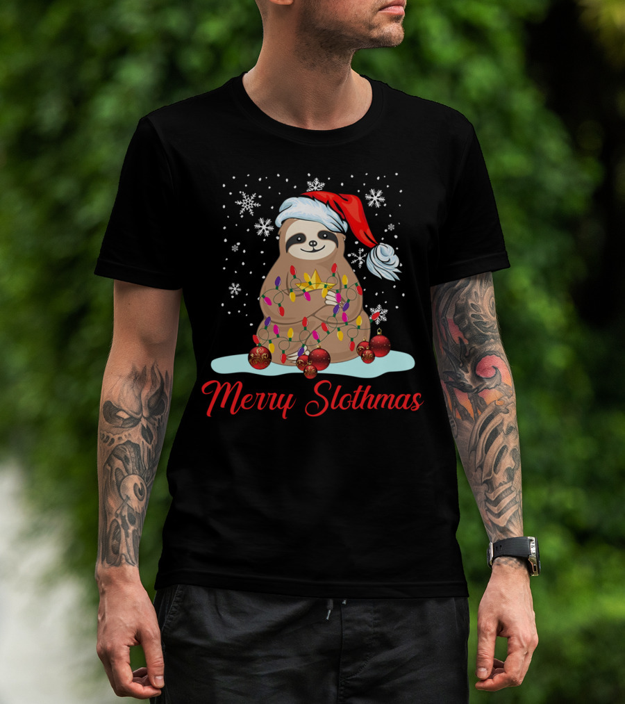Merry Slothmas Christmas For Sloth With Santa Hat And Holiday Lights T-Shirt