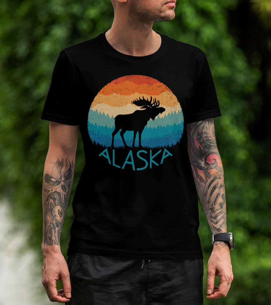 Alaska Retro Moose Vintage Mountain State Sunset Scene T-Shirt