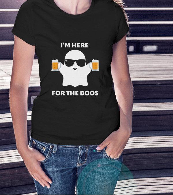 I'm Here For The Boos Ghost Holding Beer Halloween Costumes T-Shirt