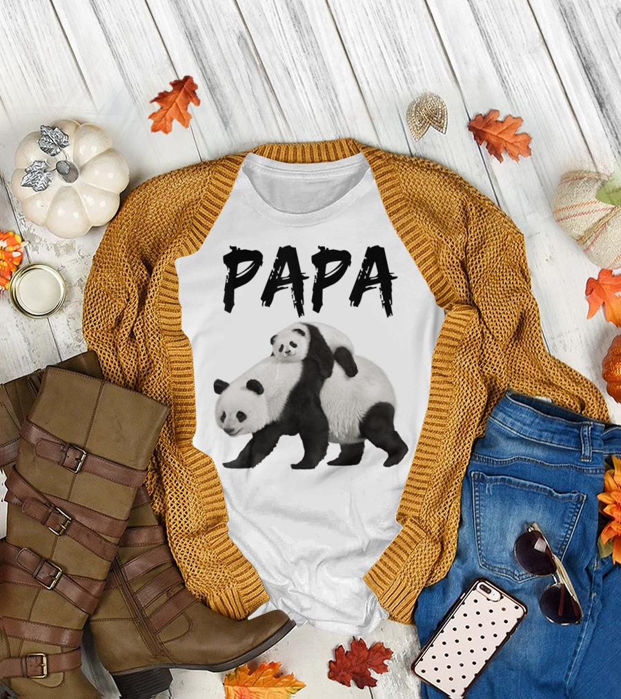 Papa Panda Bear Dad with Baby Panda T-Shirt