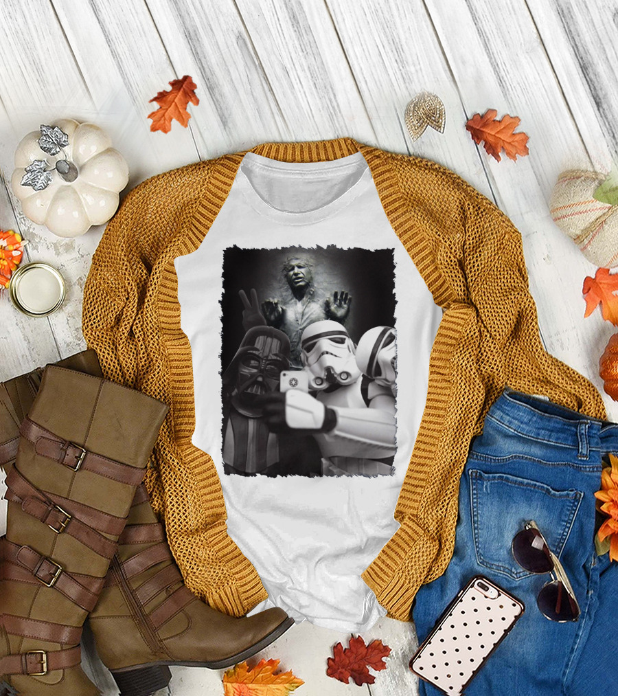 Selfie Together Darth Vader Stormtroopers Han Solo Frozen Star Wars T-Shirt