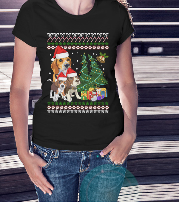 Santa Hat Beagles Christmas Tree And Gifts T-Shirt