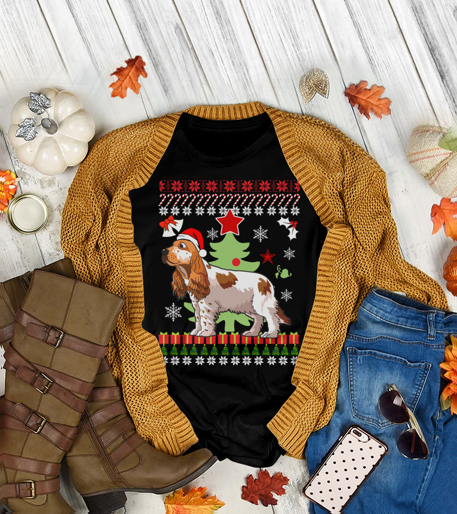 Christmas Cocker Spaniel Santa Hat Snowflakes Christmas Tree T-Shirt