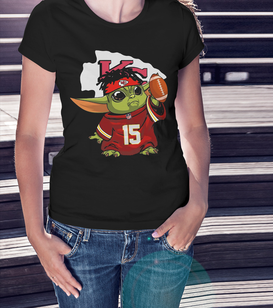 Baby Yoda Kansas City Chiefs Football Player Jersey 15 T-Shirt