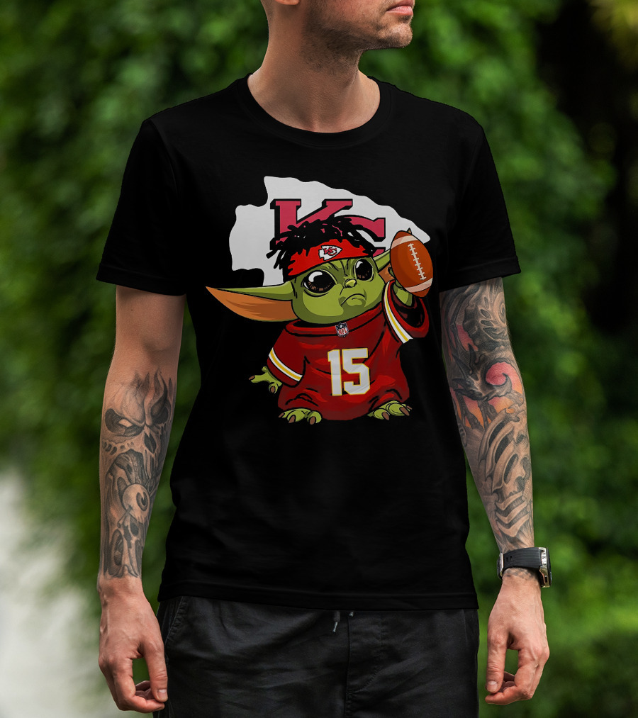 Baby Yoda Kansas City Chiefs Football Player Jersey 15 T-Shirt