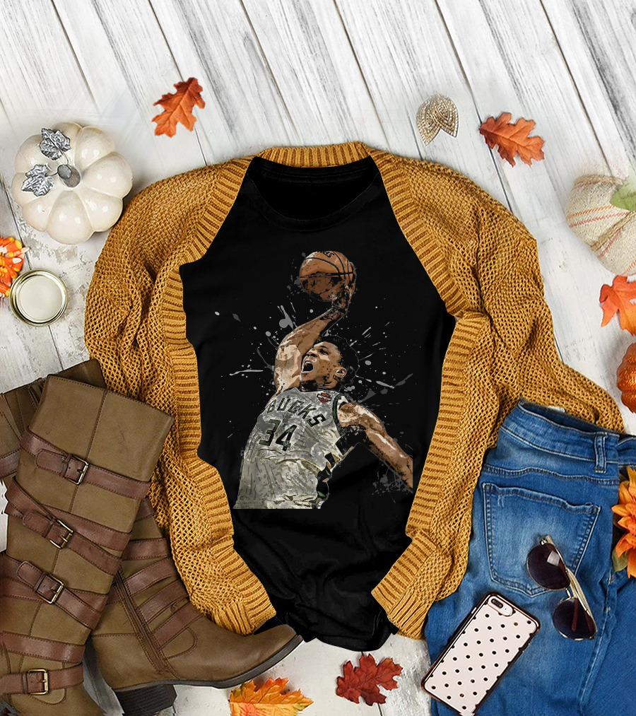 Giannis Antetokounmpo 34 Bucks Basketball Dunk Jersey T-Shirt