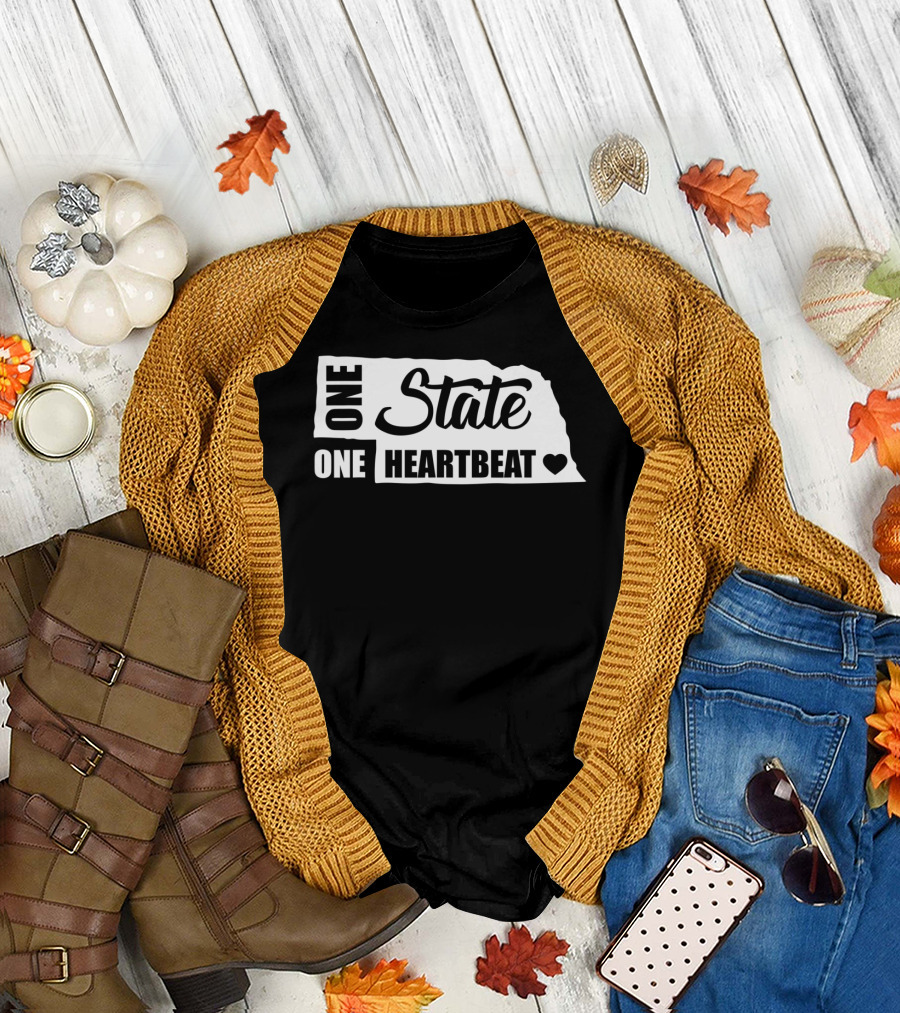 One State One Heartbeat Nebraska Map Heart T-Shirt