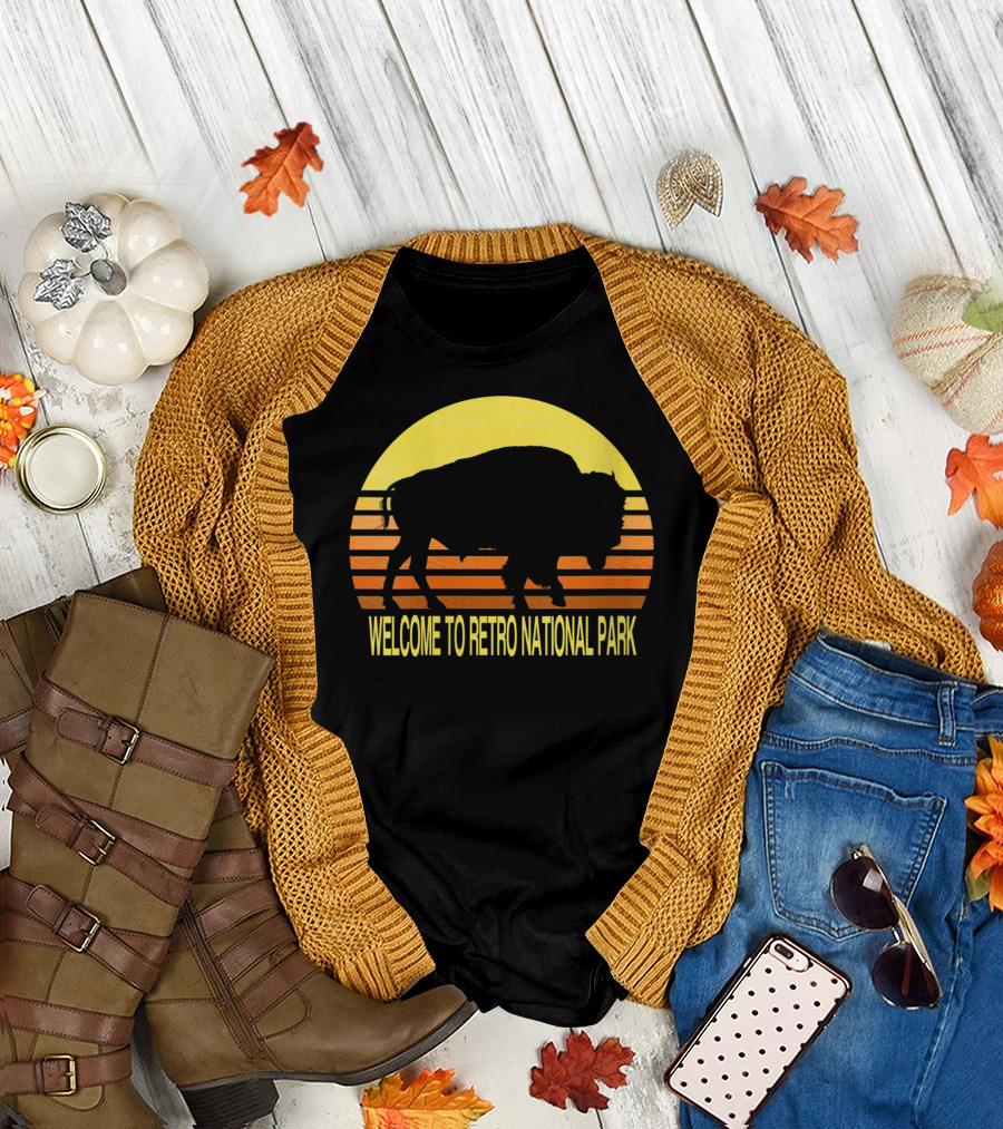 Welcome to Retro National Park Camping Hiking Cool Buffalo Sunset T-Shirt