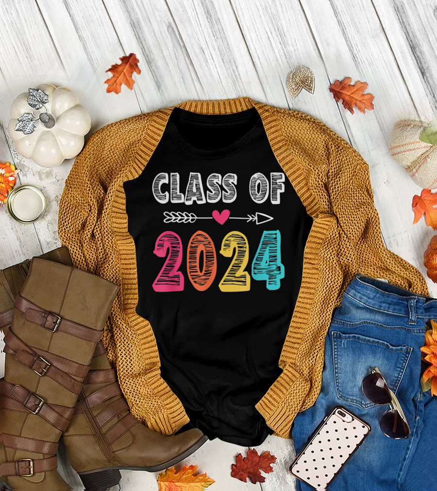 Class Of 2024 Prek Graduate Preschool Arrow Heart T-Shirt