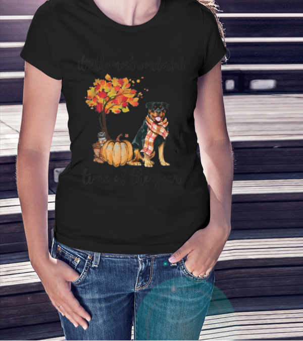 It's The Most Wonderful Time Of The Year Rottweiler Autumn With Leaves And Pumpkin T-Shirt