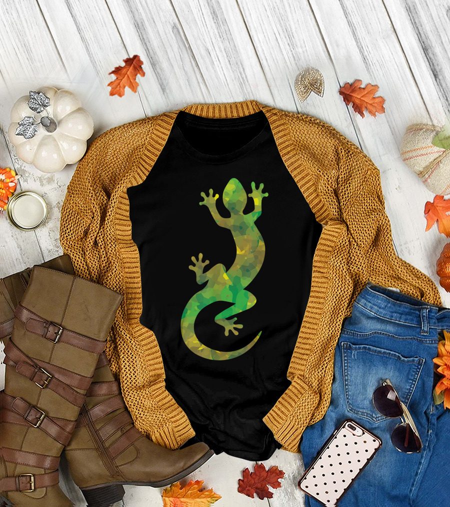 Lizard Camouflage Green Yellow Iguana Colorful Abstract Lizard T-Shirt