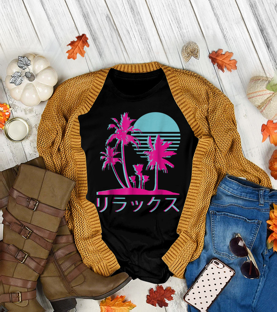 Relax Vaporwave 1980s 1990s Otaku Retro Aesthetic Palm Trees Moon Kanji T-Shirt