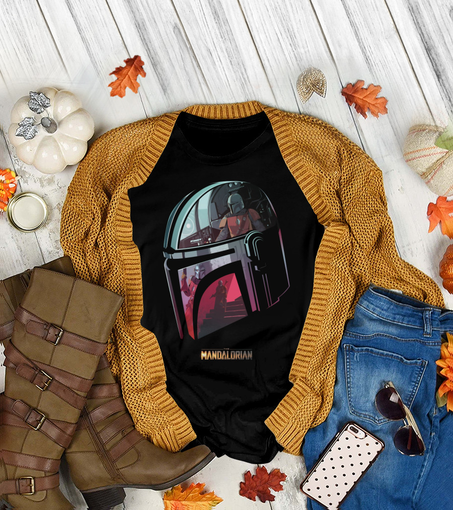 The Mandalorian Helmet Reflection Scene T-Shirt