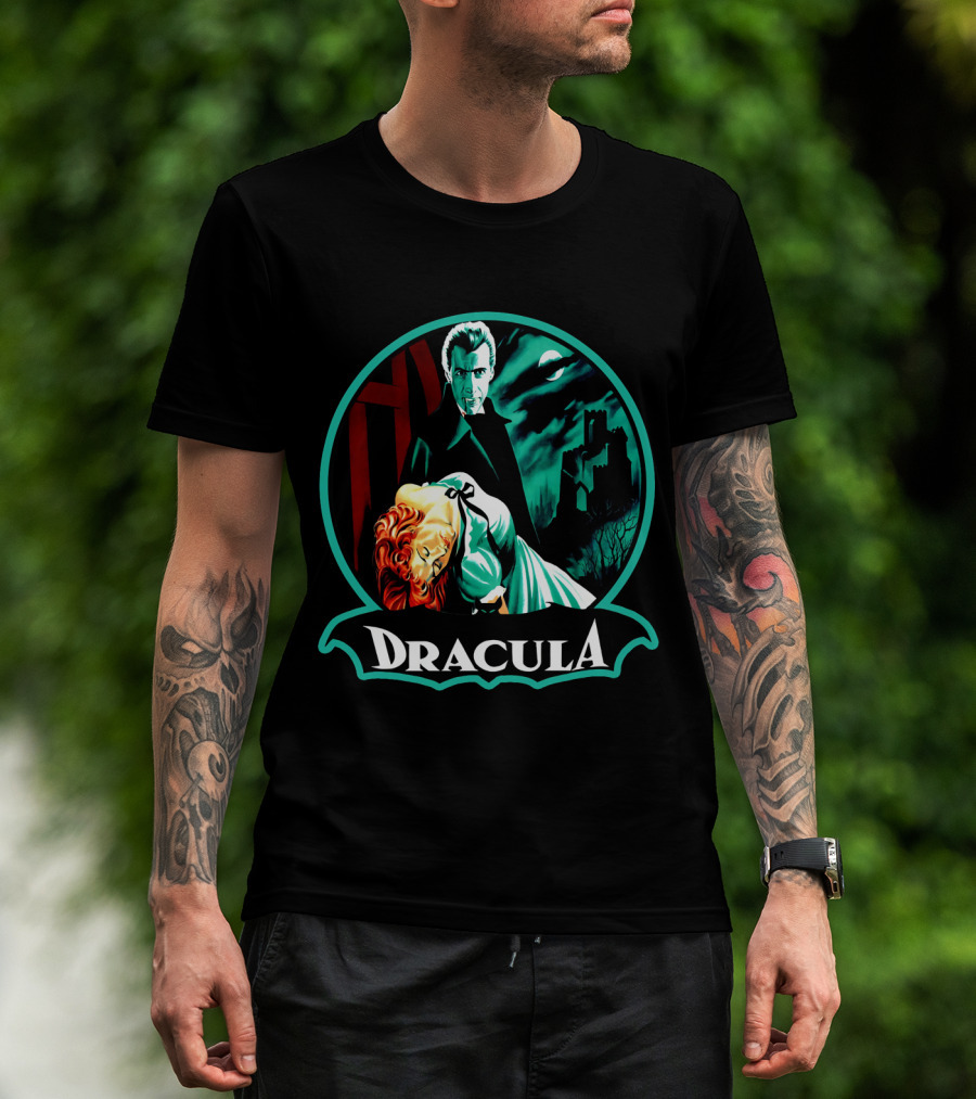 Dracula Bela Lugosi Vintage Horror Gothic Castle Dark Moonlit Night T-Shirt