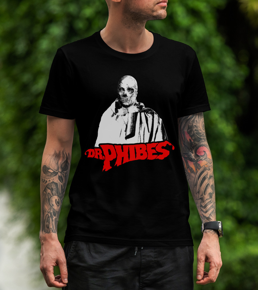 Dr. Phibes Skull Cloak T-Shirt