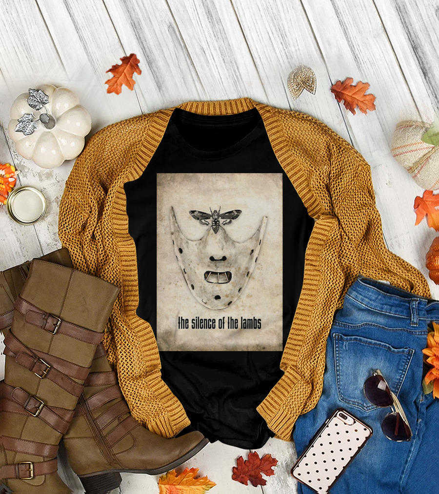 The Silence of the Lambs Hannibal Lecter Mask with Death's-Head Hawkmoth T-Shirt