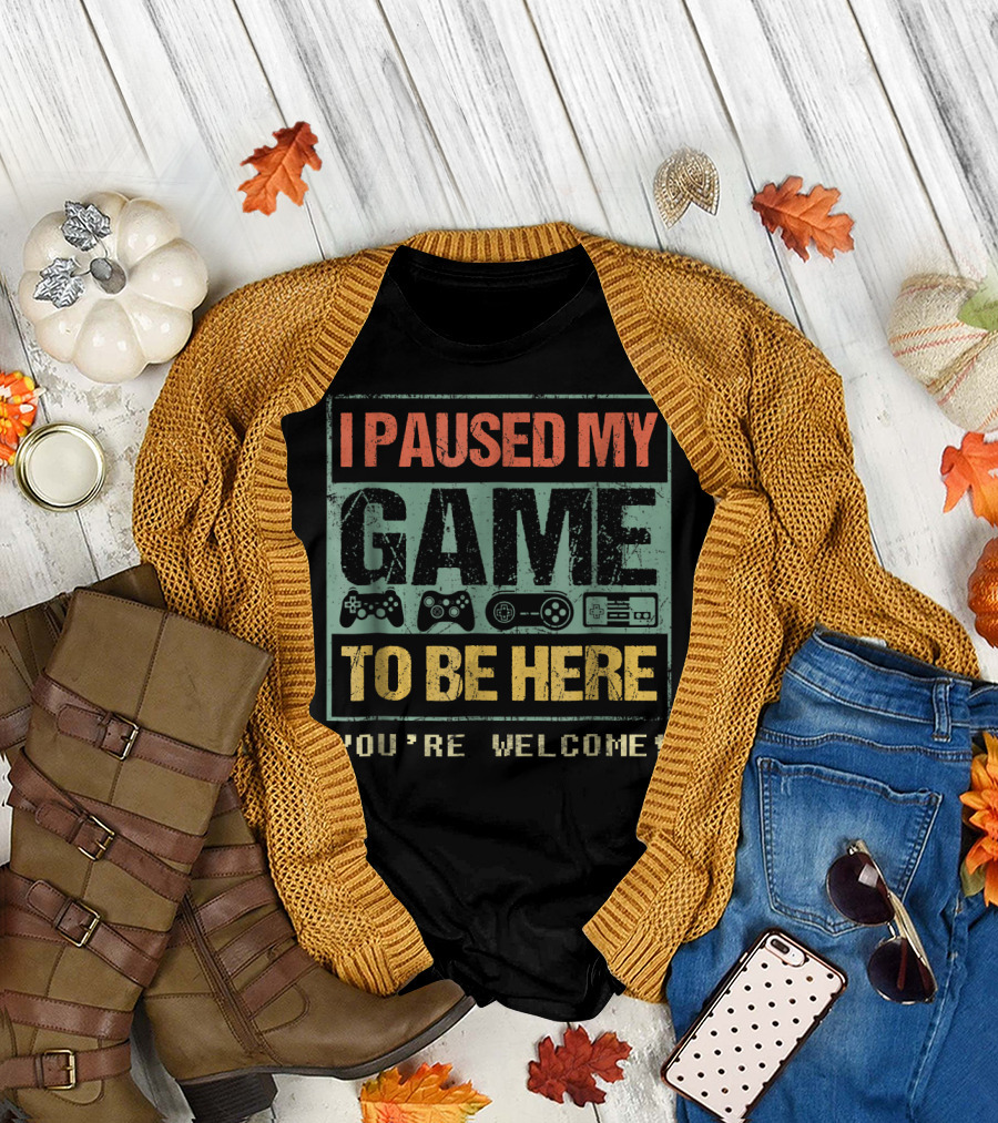 I Paused My Game To Be Here You’re Welcome Controller Icons T-Shirt