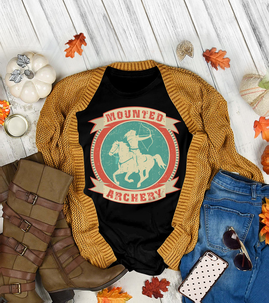 Mounted Archery Equestrian Woman Archer Vintage Emblem T-Shirt