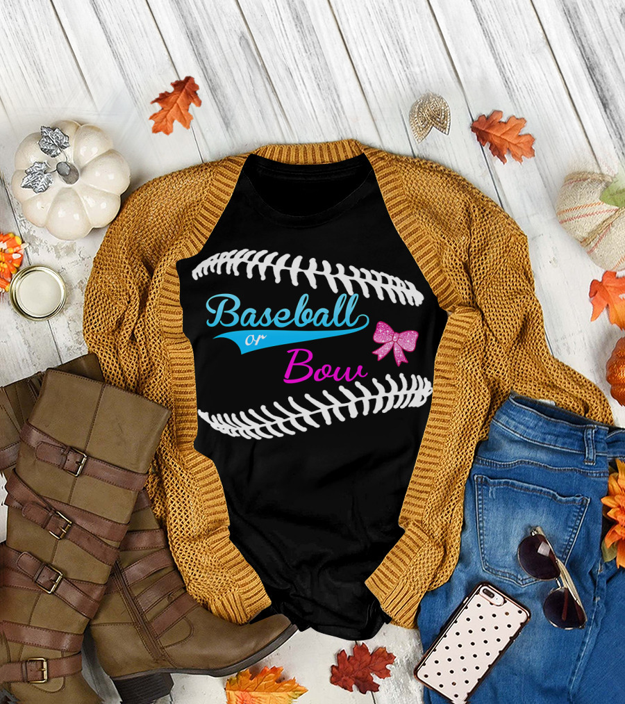 Baseball Gender Reveal Baseball or Bow with Pink Bow and Baseball Stitching T-Shirt