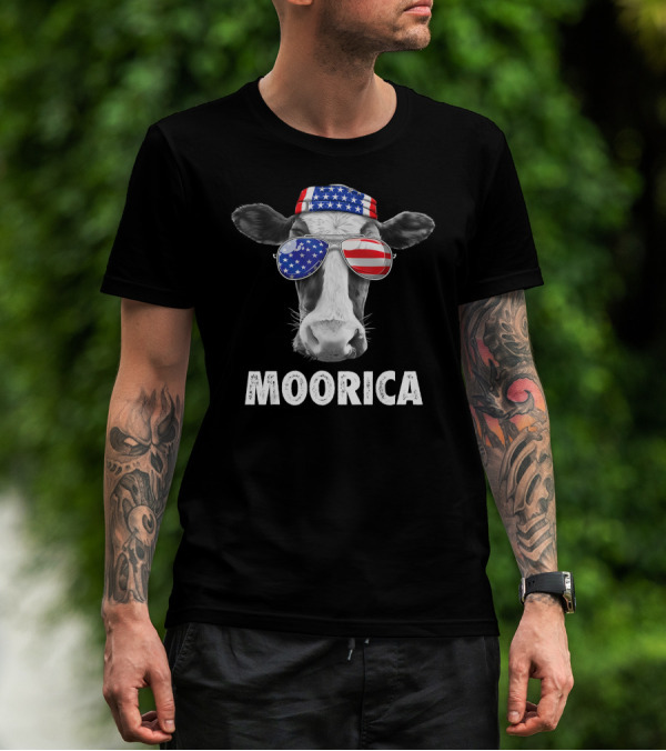 Moorica Cow 4th Of July American Flag Bandana And Sunglasses T-Shirt