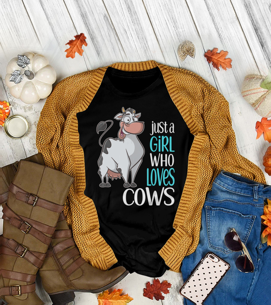 Just a Girl Who Loves Cows Cute Cartoon Cow T-Shirt
