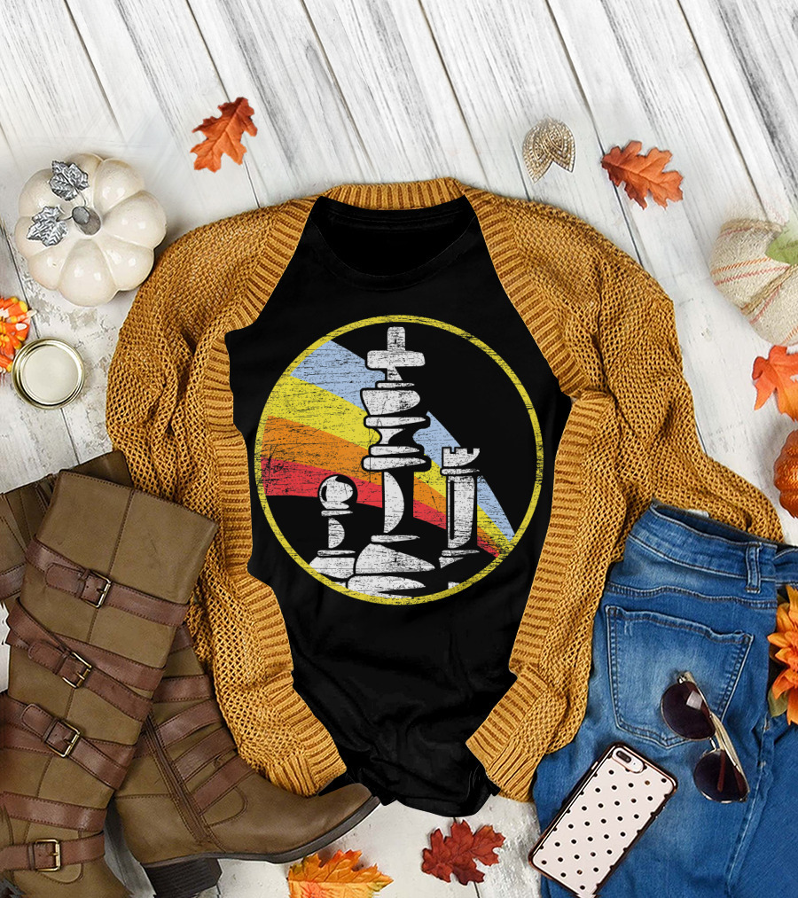 Retro Chess Vintage Rainbow Circle T-Shirt