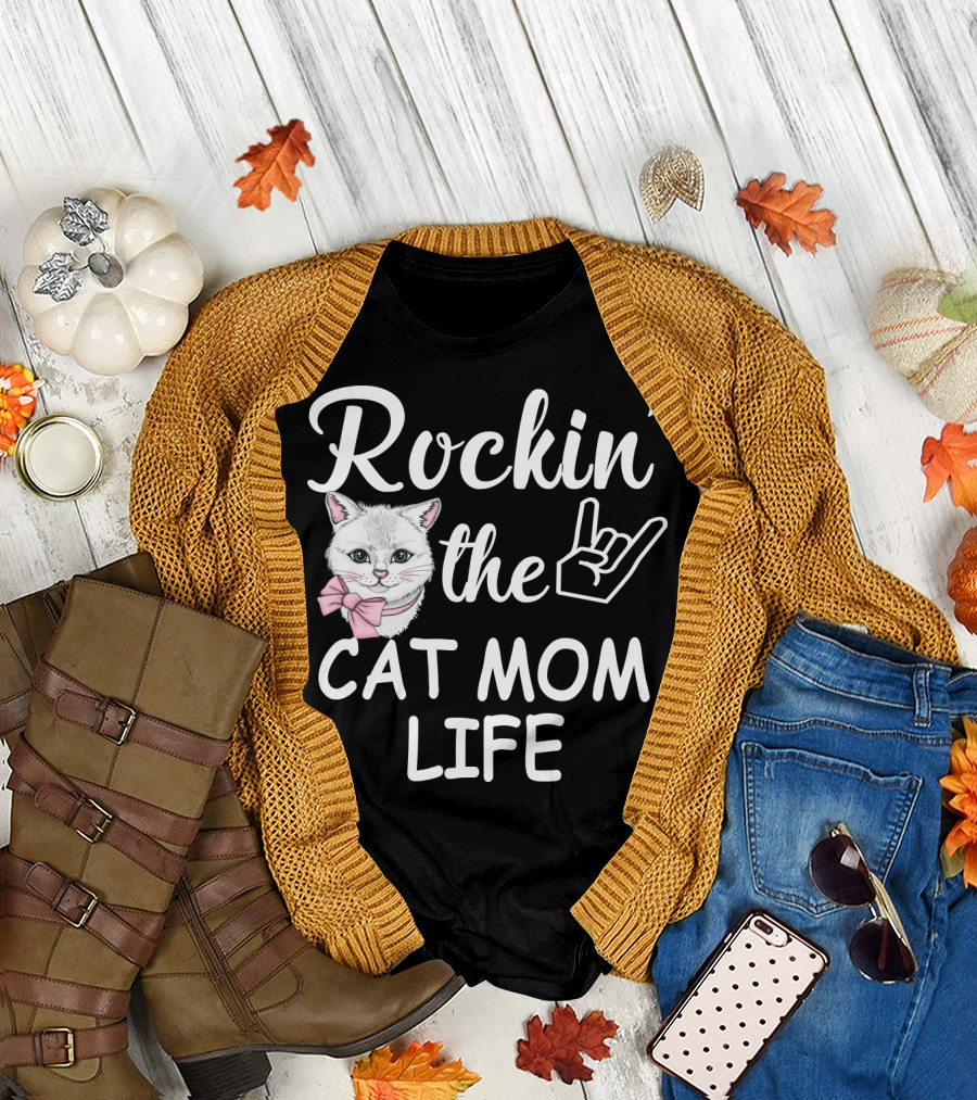 Rockin' The Cat Mom Life With Rock Hand and Pink Bow Cat T-Shirt