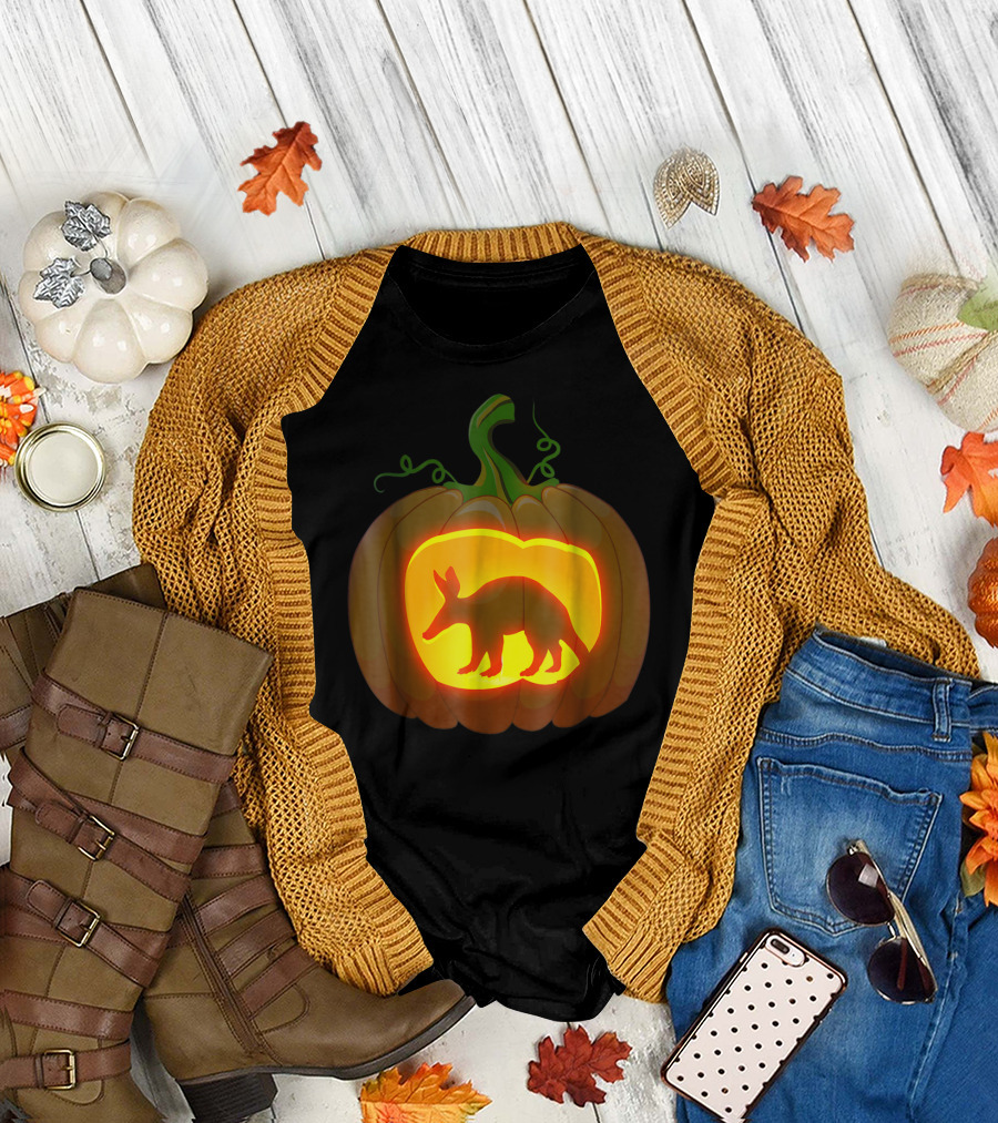 Aardvark Pumpkin Carving Halloween T-Shirt