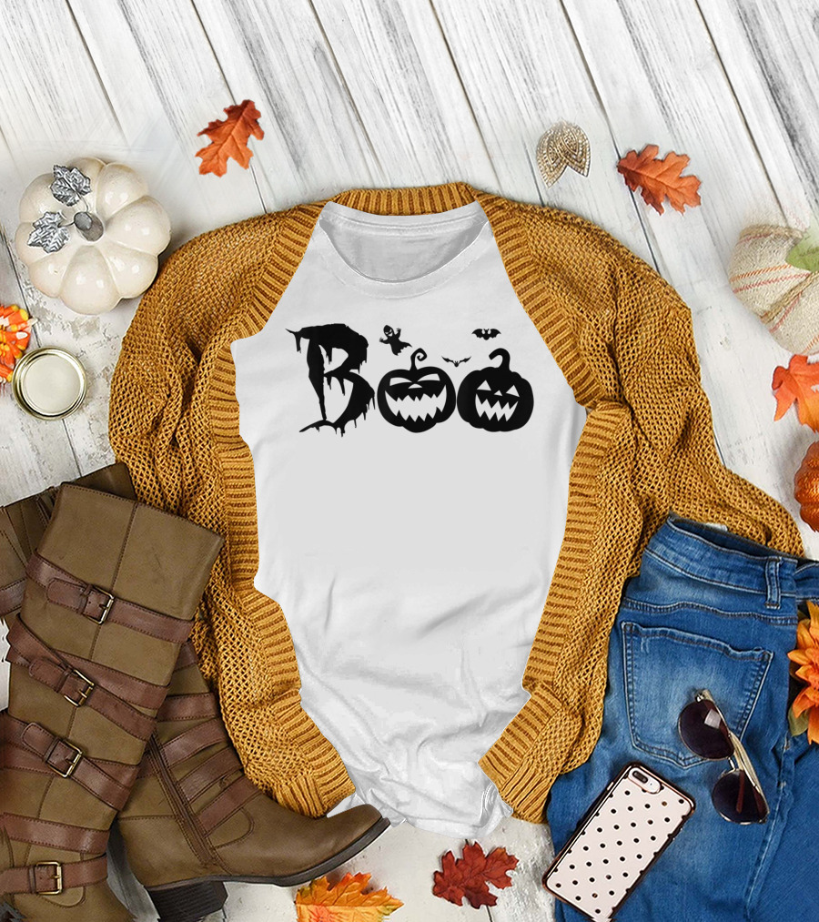 Boo Creepy Pumpkins with Bats Halloween Costume T-Shirt