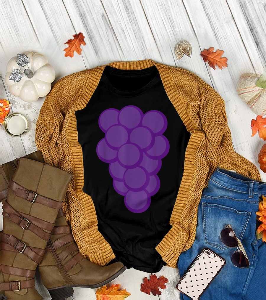 Grapes Funny Fruit Red Wine Halloween Drinking Costume T-Shirt
