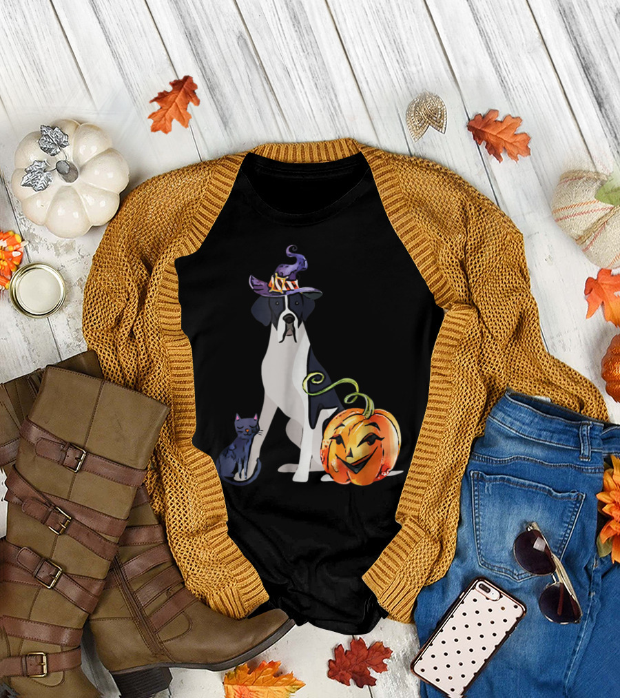 Great Dane Cat Witch Hat Pumpkin Halloween Mantle T-Shirt