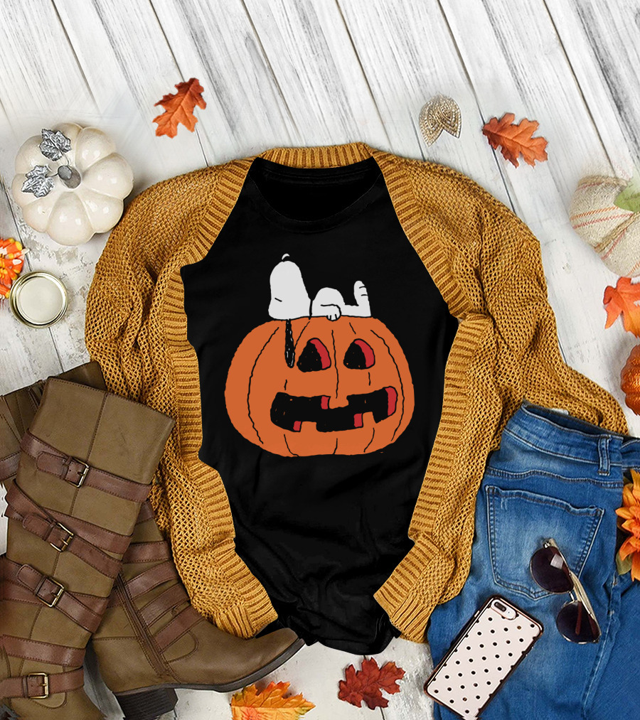 Snoopy Will Wake Up for Halloween Candy Pumpkin Peanuts T-Shirt