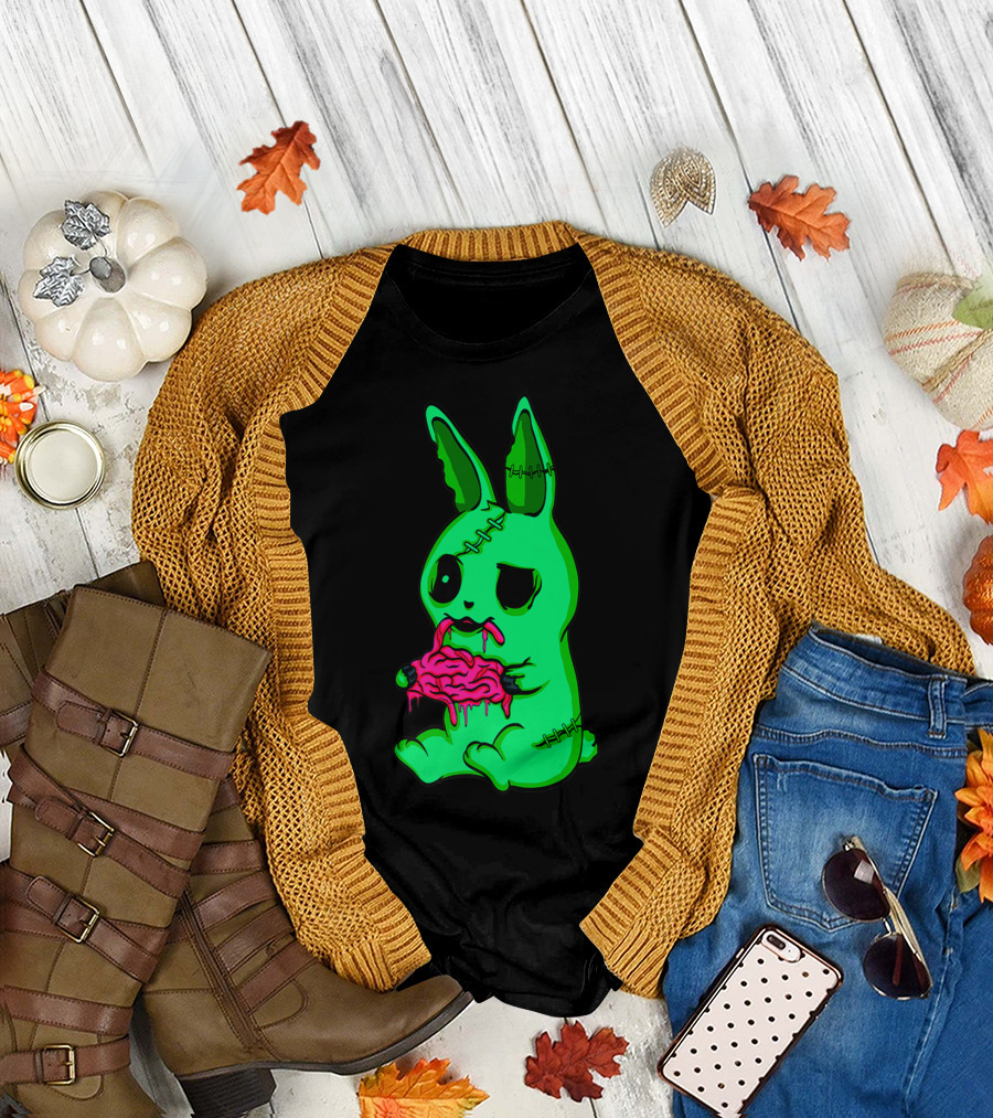 Scary Halloween Green Easter Bunny Zombie Eating Brains T-Shirt